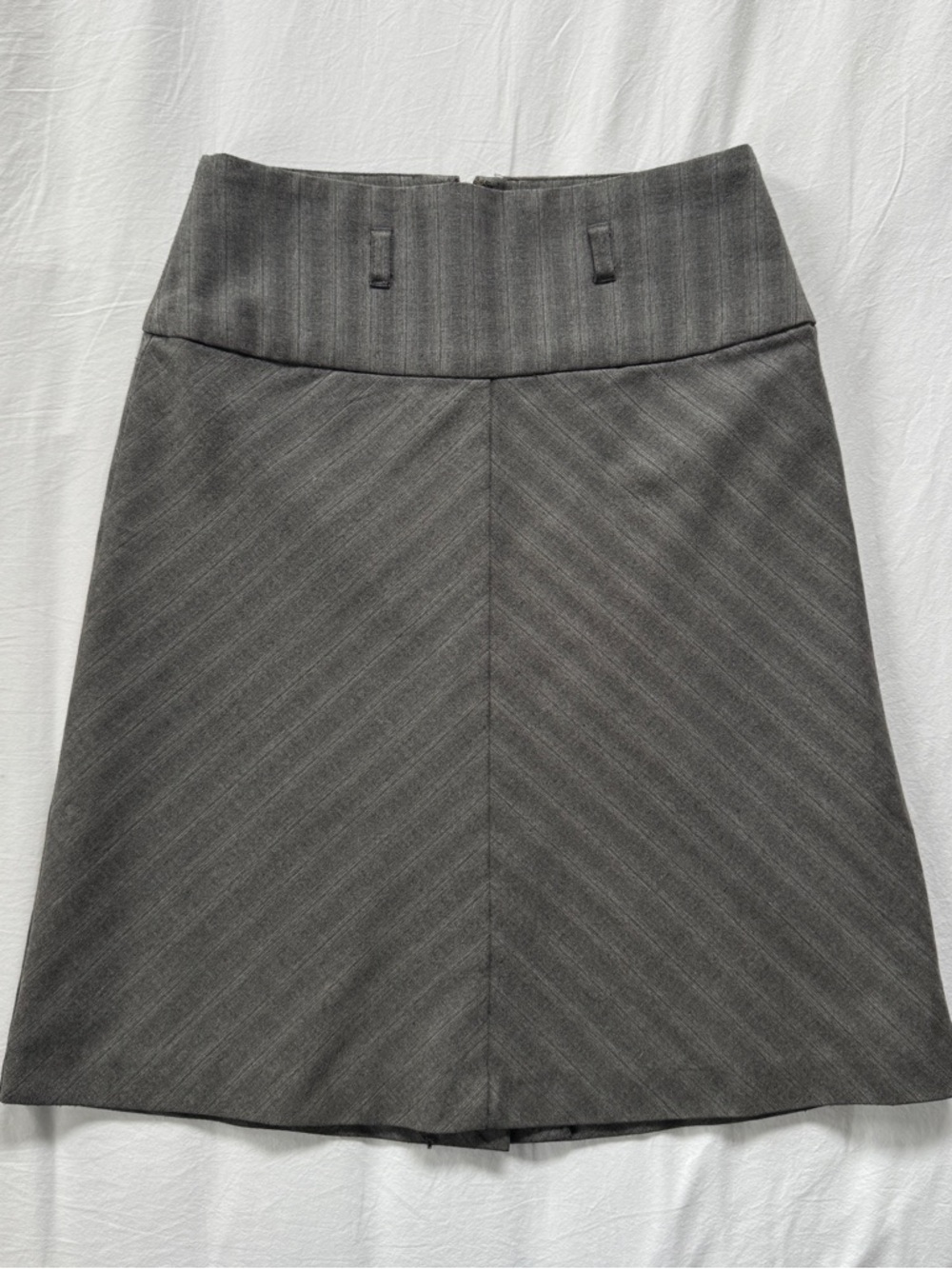 2000s Dynamite Grey and Blue Pinstriped Low Rise Midi Skirt - Picture 4 of 10